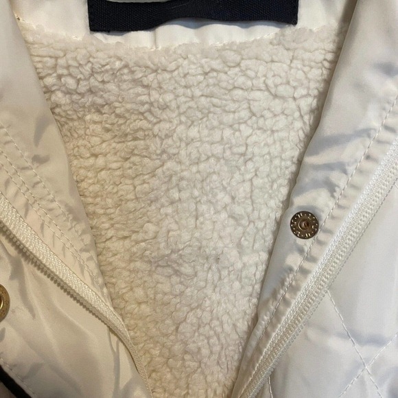 Ci Sono Vest Sherpa Lined Hooded Puffer Vest, Jacket, Coat Size L - Picture 5 of 15